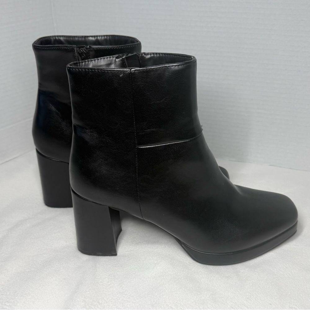 Worthington Black 3.5” Blocked Heel Zipper Boots